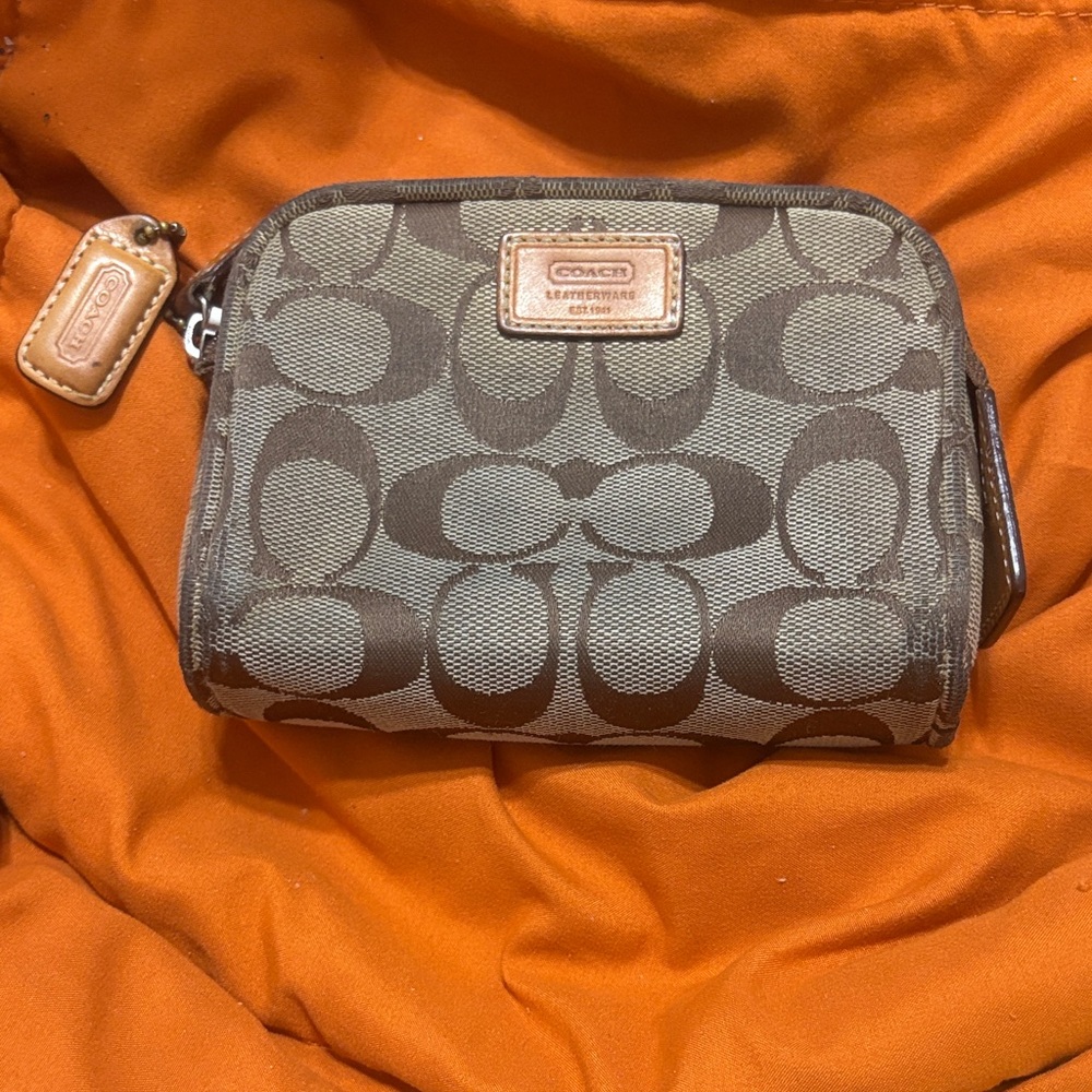 Coach Brown Signature Canvas Coin Pouch/Essential Cosmetic Case /Mini Bag